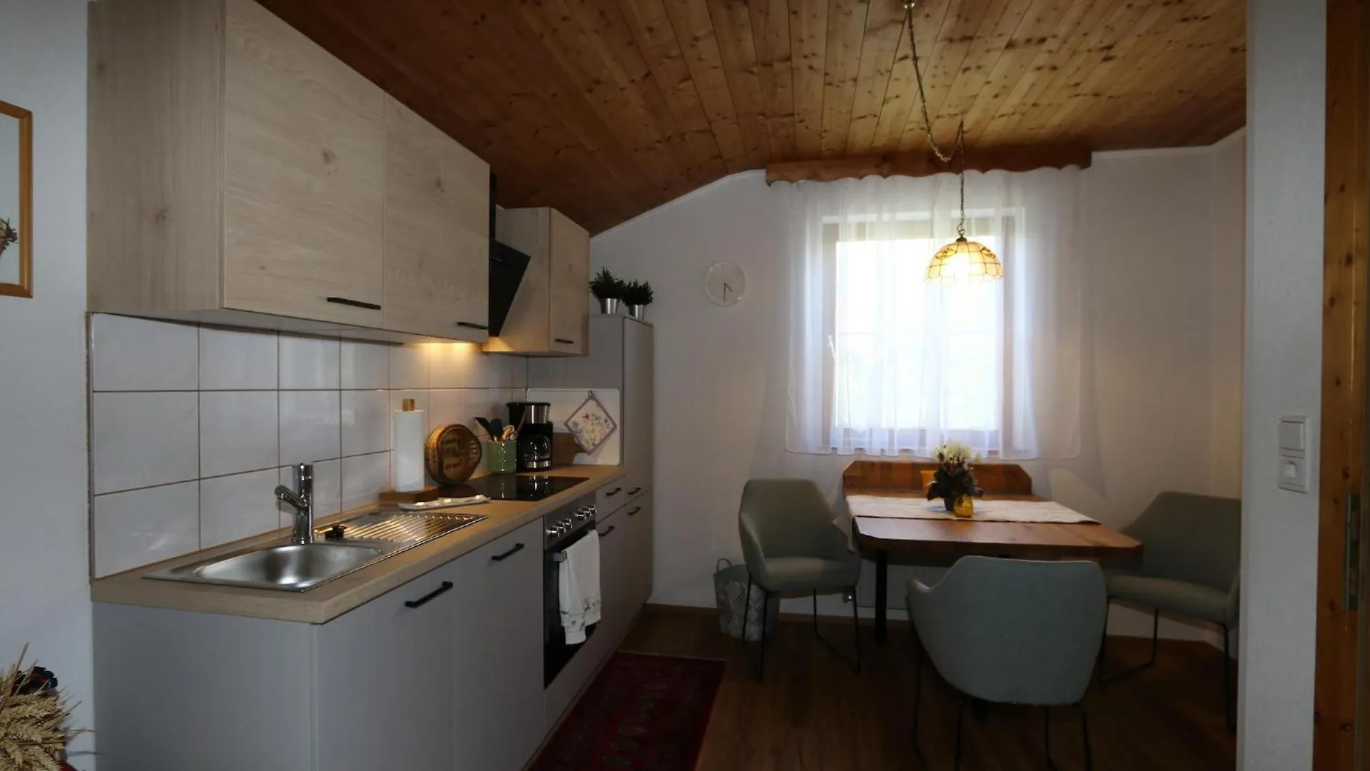 Holiday Home, Axams 因斯布鲁克 0*,  奥地利
